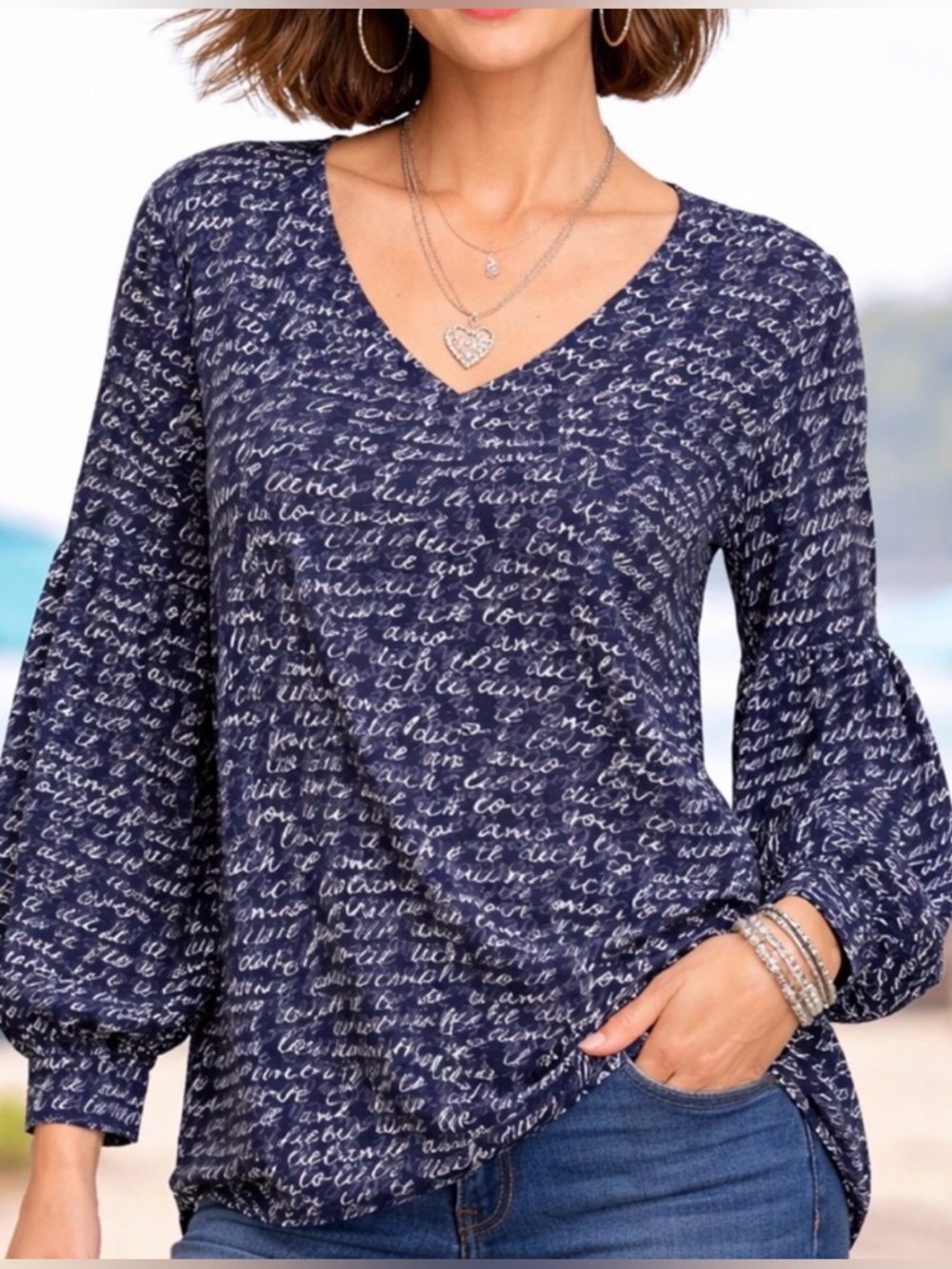 Cabi Te Amo "Love" Script Print Blouse Sz S